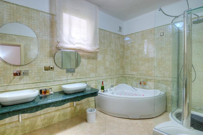 Suite image 4