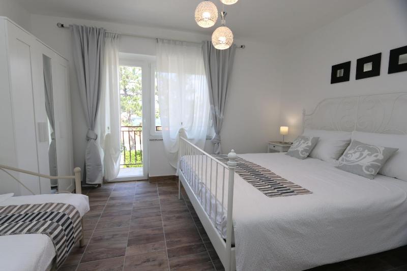 House VAL - image 20