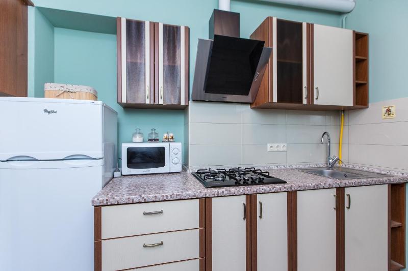 Trendy Apartment - image 3