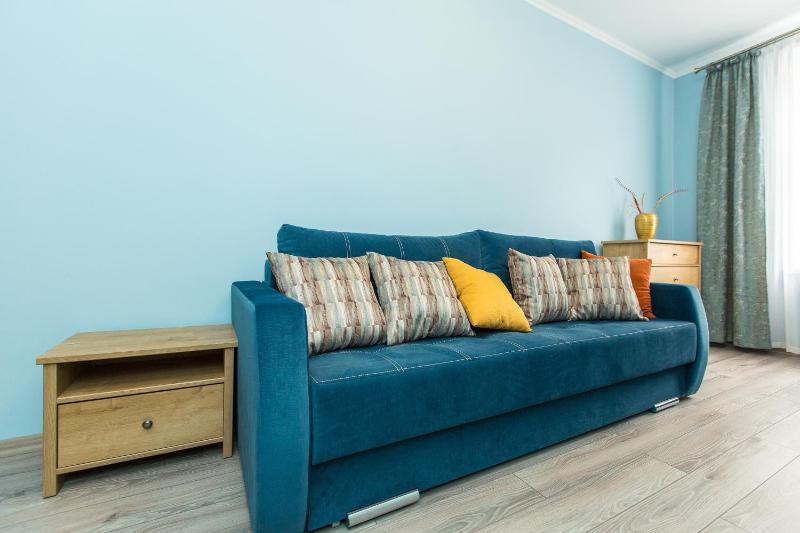 Trendy Apartment - image 2