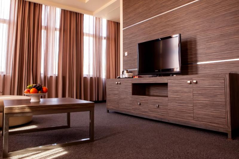 Suite image 2