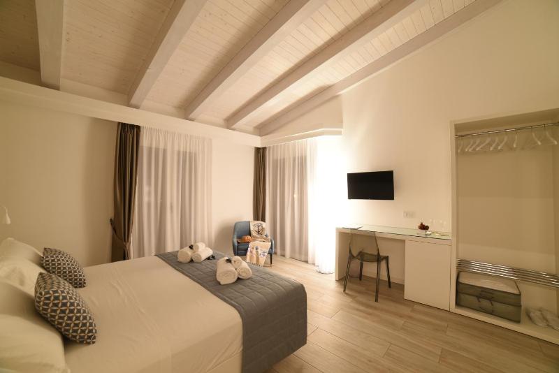 La Torre del Mulino - SUPERIOR Rooms - image 47