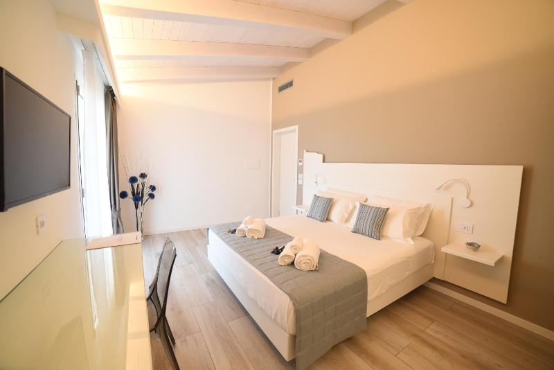 La Torre del Mulino - SUPERIOR Rooms - image 42
