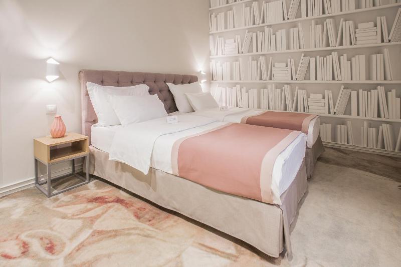 Standard Double or Twin Room image 1