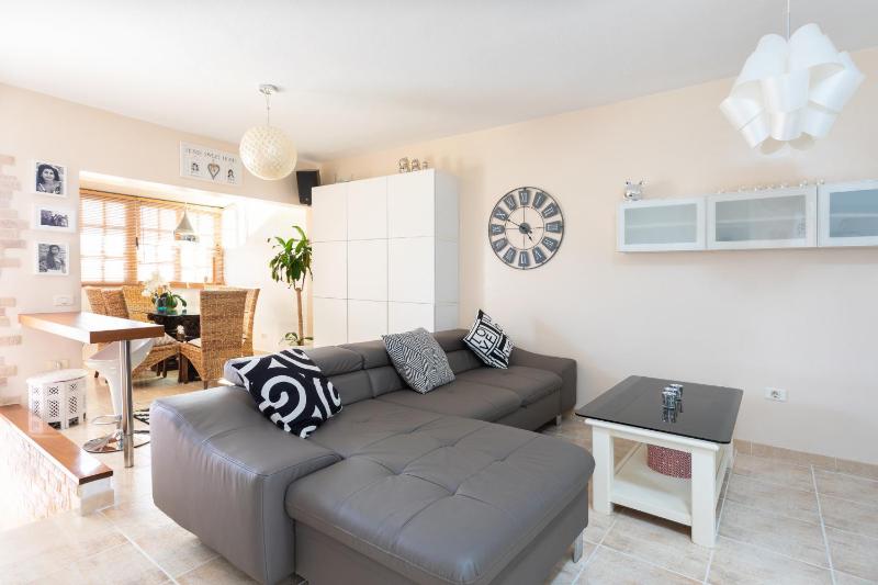 Duplex Charco del Valle with Sea View - image 11