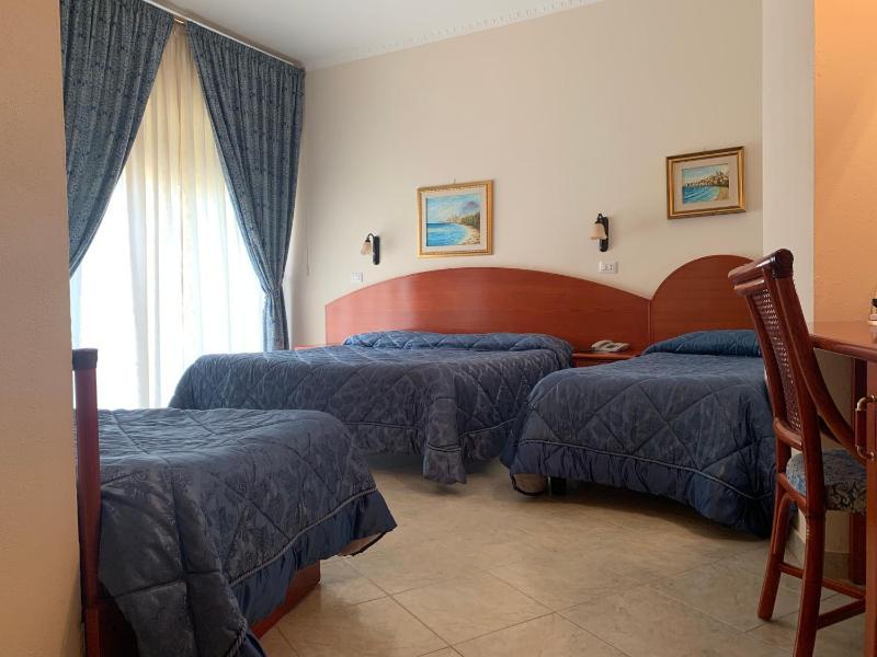 Hotel Mediterraneo - image 19