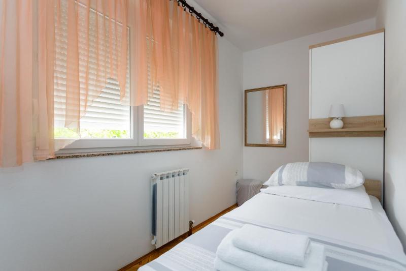 Apartments Durda - image 12