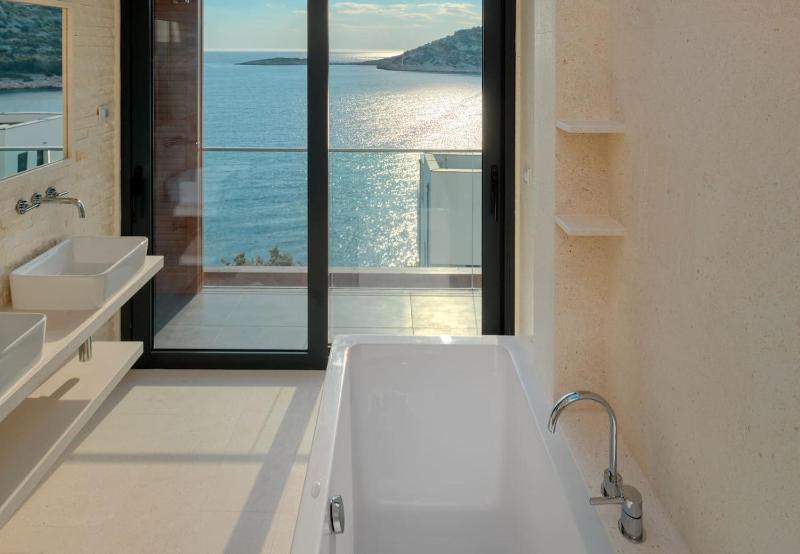 Hideaway Villa am Meer - image 33