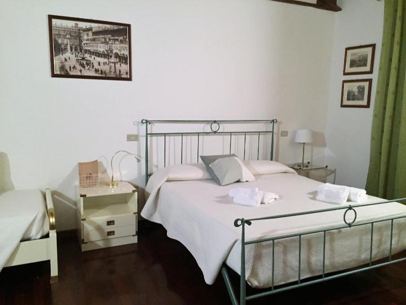Appartamenti I Cortivi - image 13