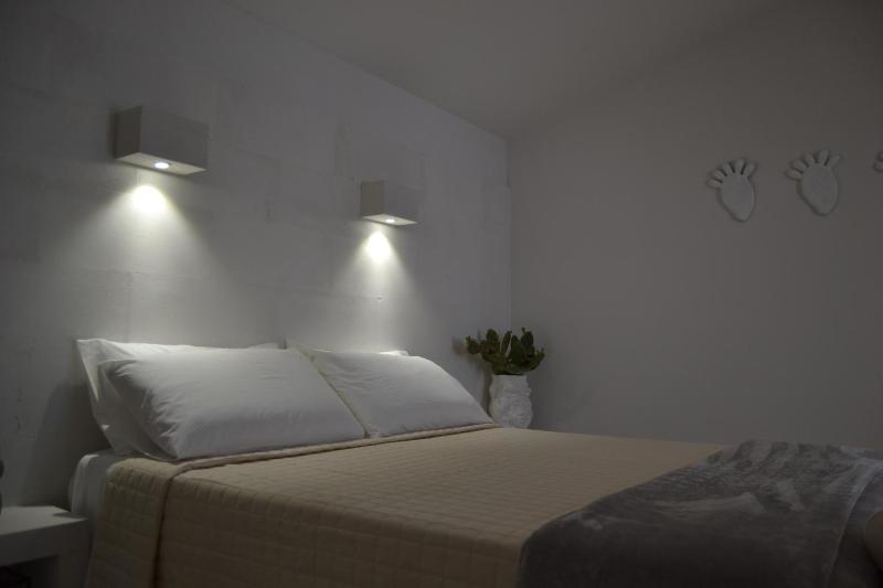 Deluxe Queen Room image 3
