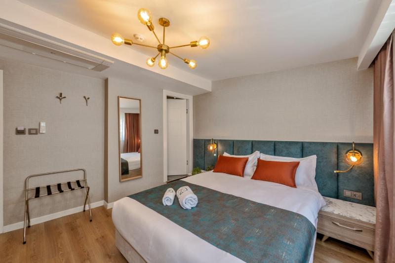 Double Room image 4