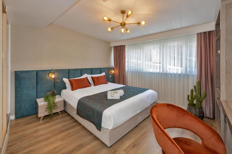 Double Room image 2