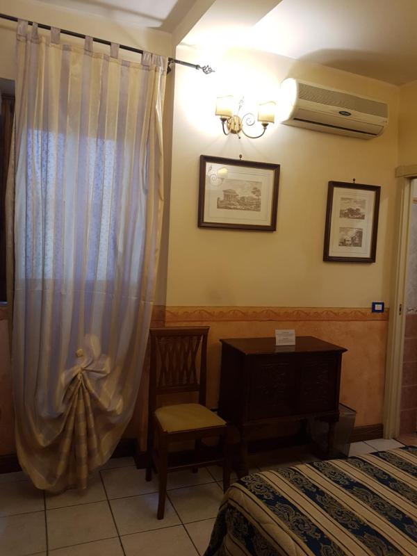 Hotel Sangiuliano 132 centro storico Catania - image 13