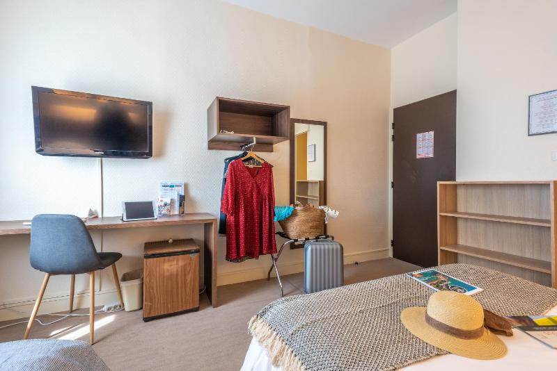 Triple Room image 1