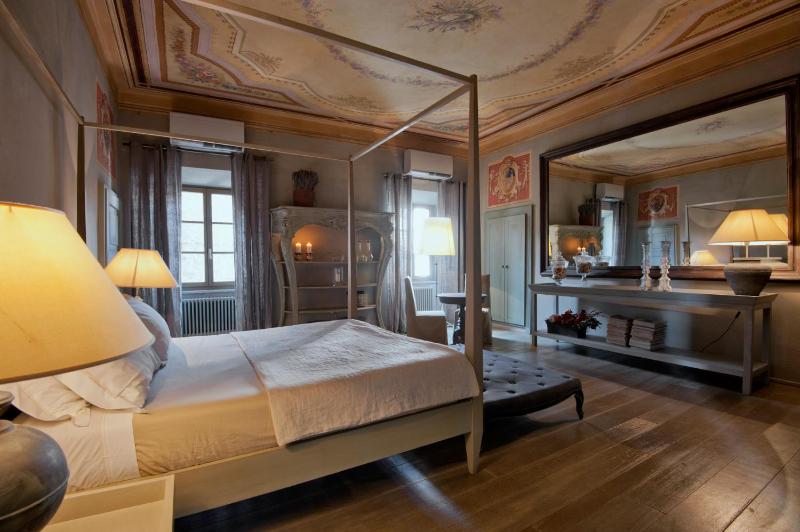 Suite image 1