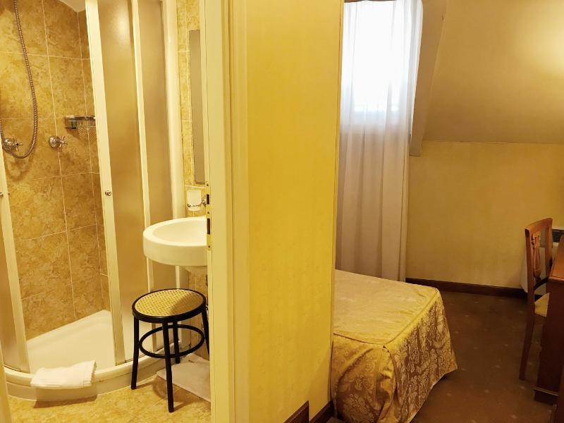 Economy Single Room image 1