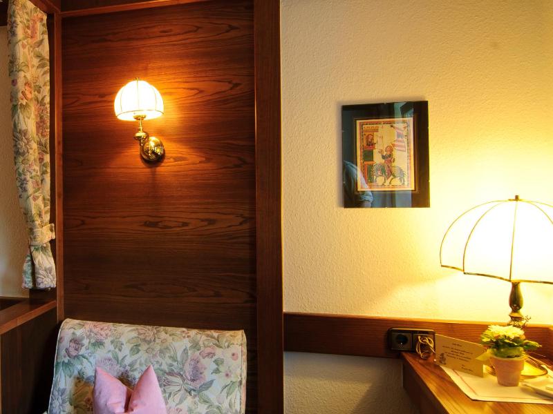 Single Room image 2