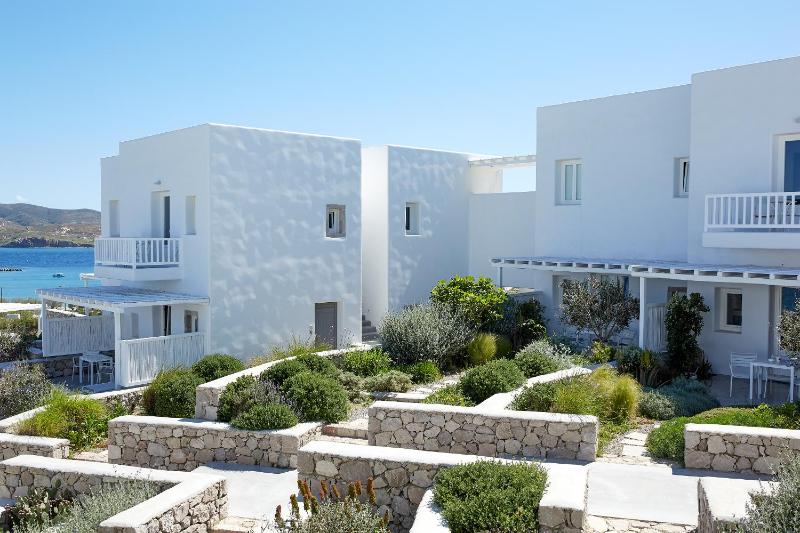 Double Room with Terrace & Sea View image 2
