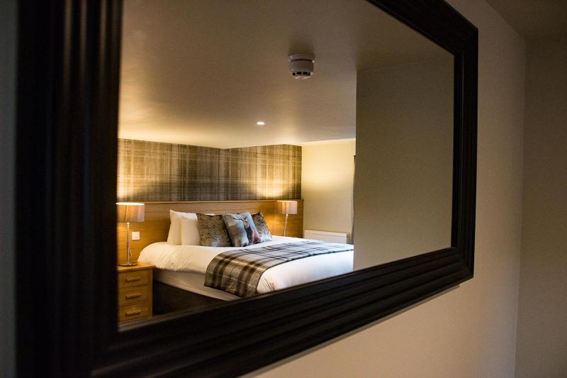 Mckays Suite (main building) image 4