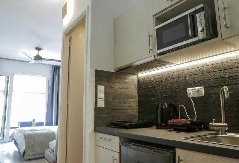 Junior Suite with Balcony image 2