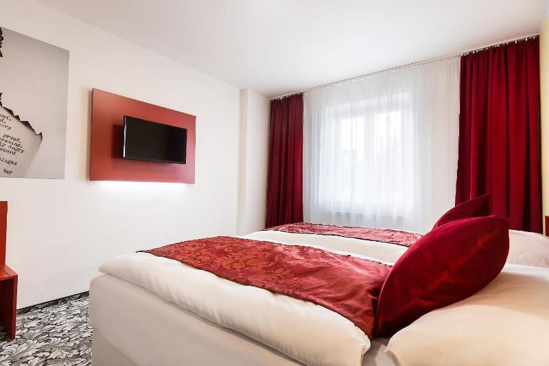 Suite image 2