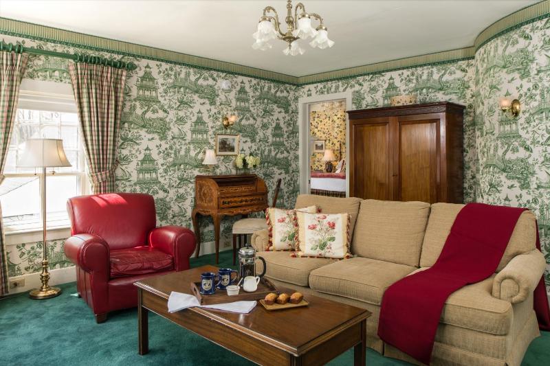 The Frances Suite image 3