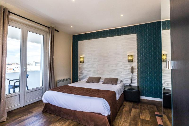 Hotel Belle Vue Royan - image 17