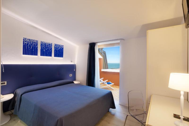 Hotel Savoy - image 41