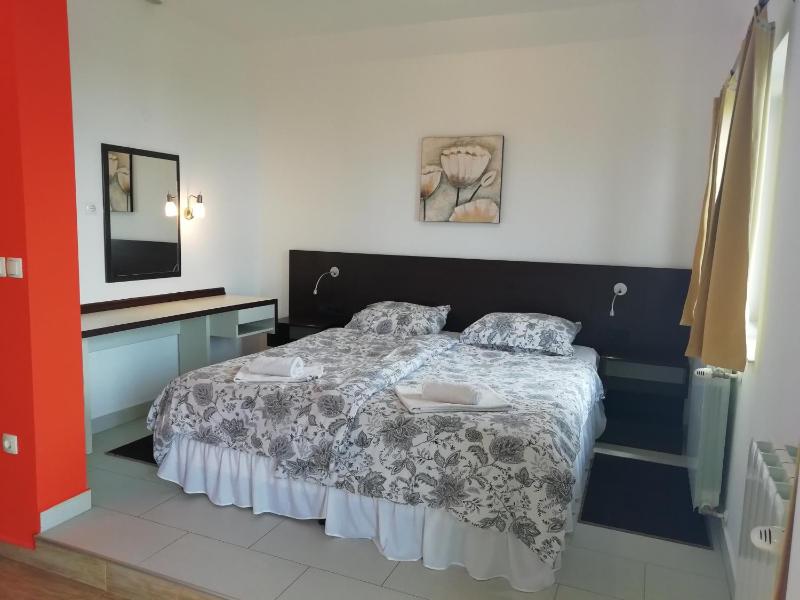 Studio with Balcony and Sea View image 4