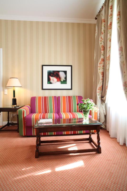 Deluxe Double Room image 4
