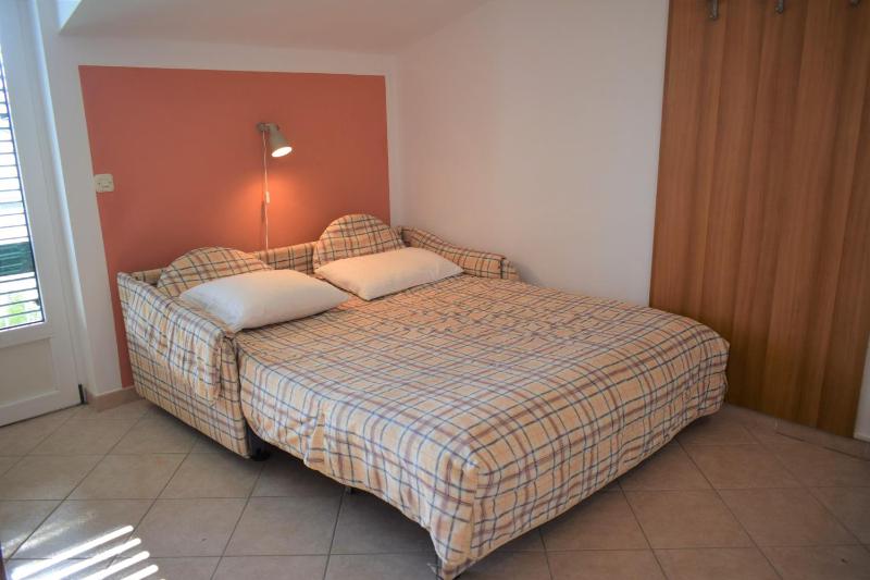 Comfort One-Bedroom Apartment with Balcony and Sea View image 4