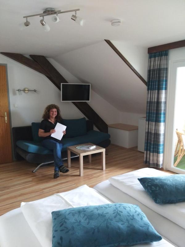 Double Room image 1