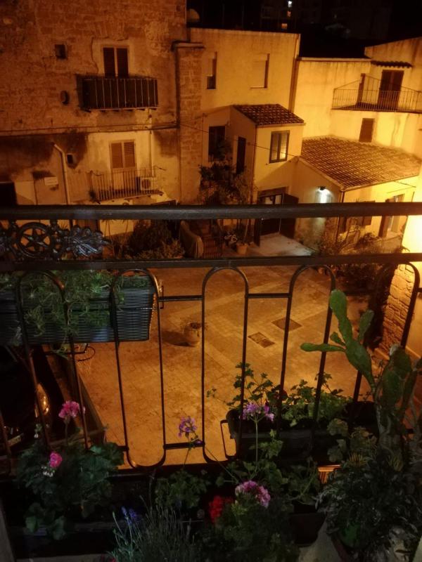 Aljama - Downtown B&B - image 26