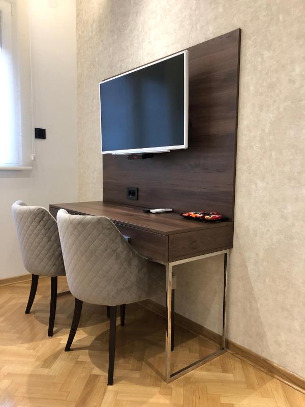 Deluxe Apartment image 3