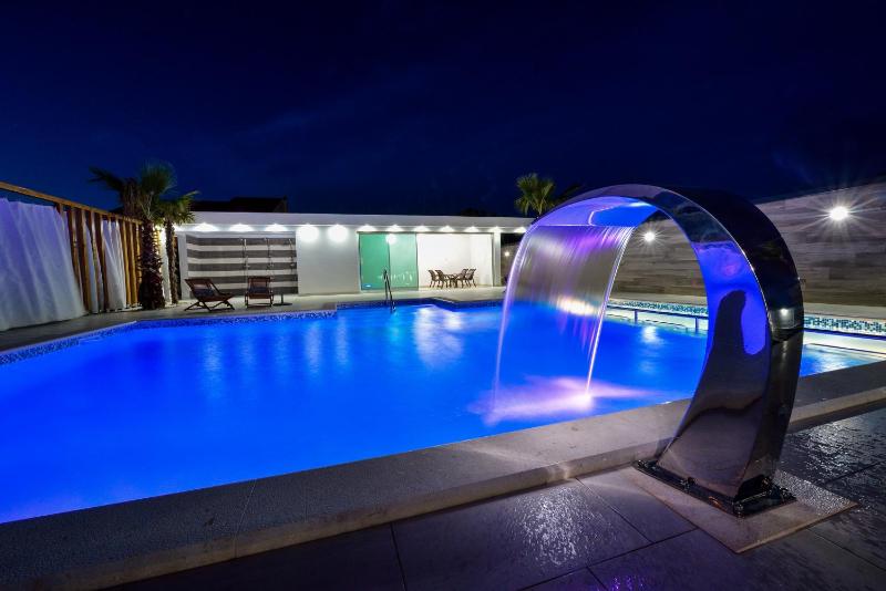 Boutique Residence Cosmopolis 1 - image 3