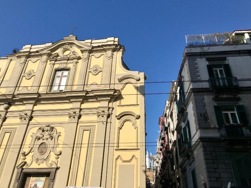 Studio Apartment image 4