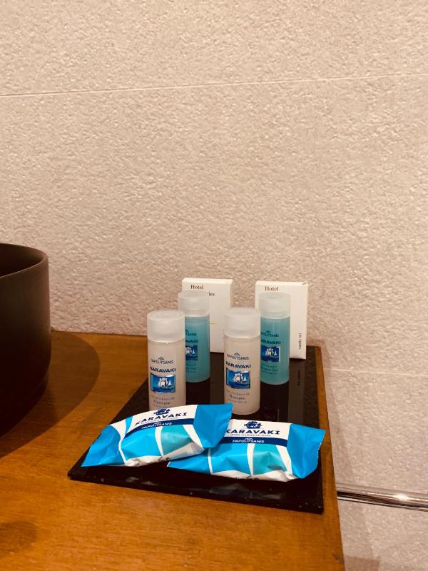 Deluxe Double Room with Garden View image 2