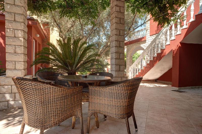 Two-Bedroom Apartment with Terrace image 4