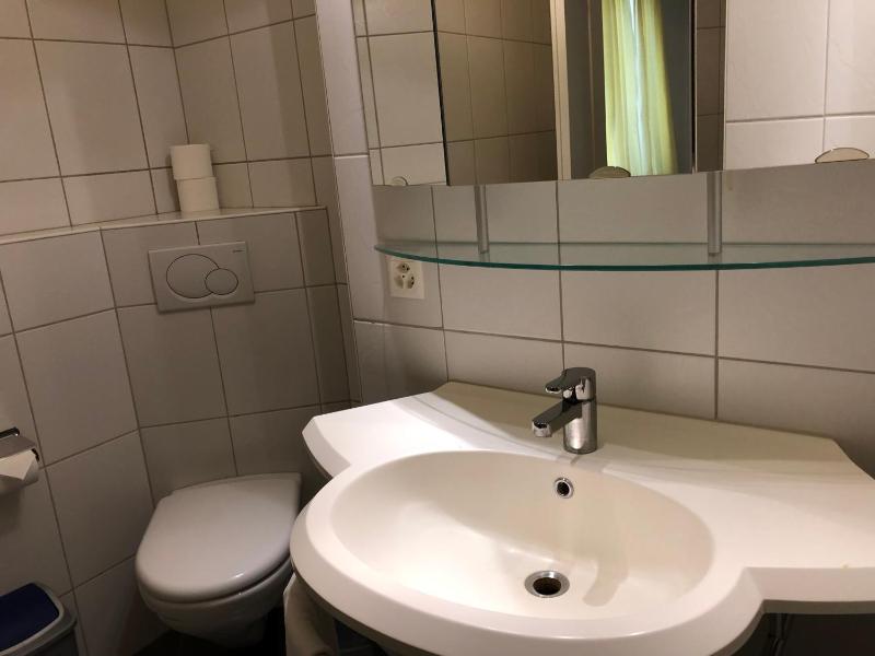 Studio Apartment image 4