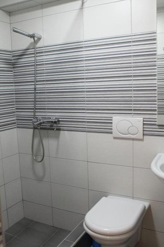 Studio Apartment (3 Adults) image 2