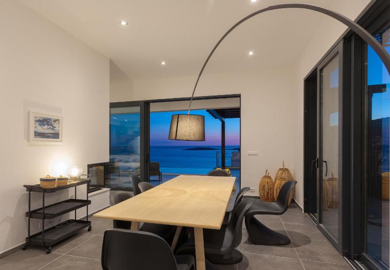 Hideaway Villa am Meer - image 22