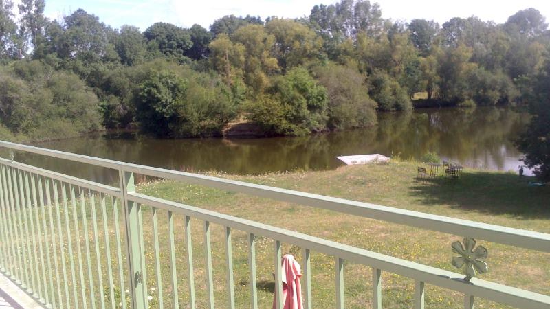 Standard Double Room image 3