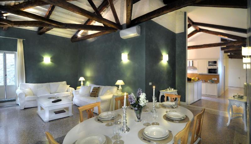 Ca' Dell'Artista Apartment with Terrace - image 15