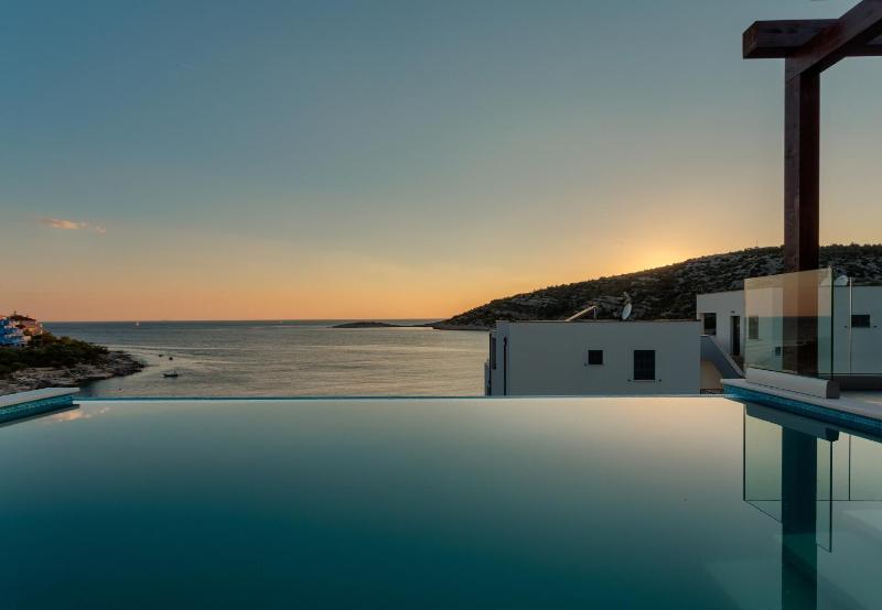 Hideaway Villa am Meer - image 16