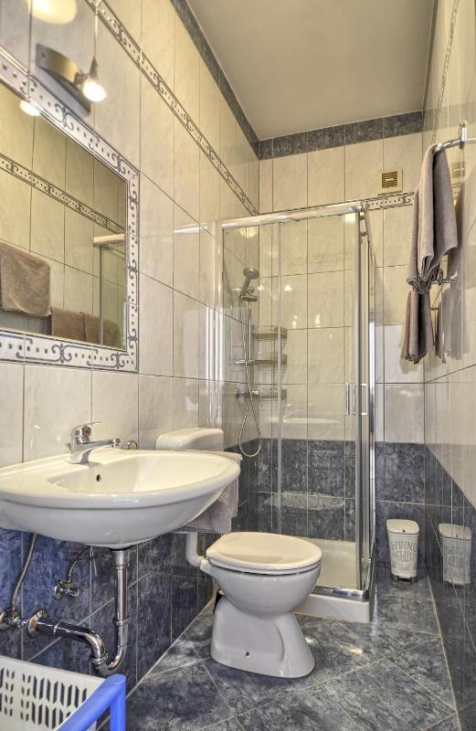 Apartment - Ground Floor image 4