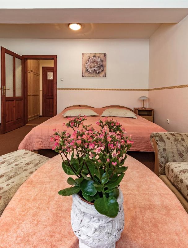 Triple Room image 1