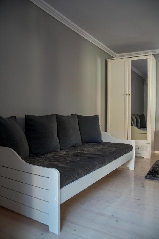 Triple Room image 1