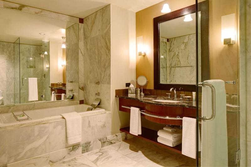 Grand Hyatt Seattle - image 15