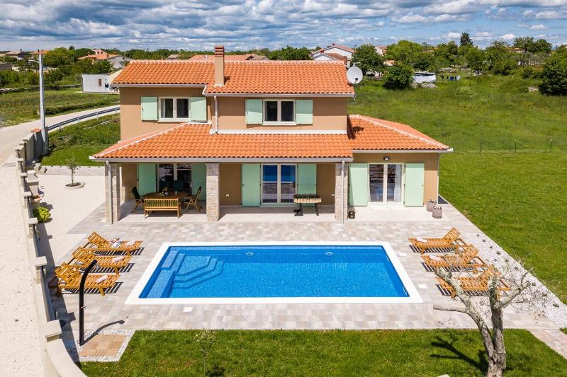 Villa with Private Pool image 1