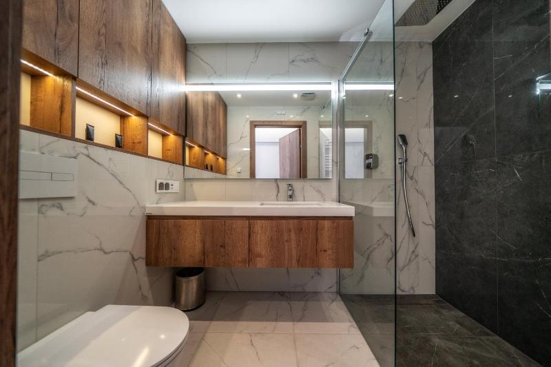 Studio Apartment image 3